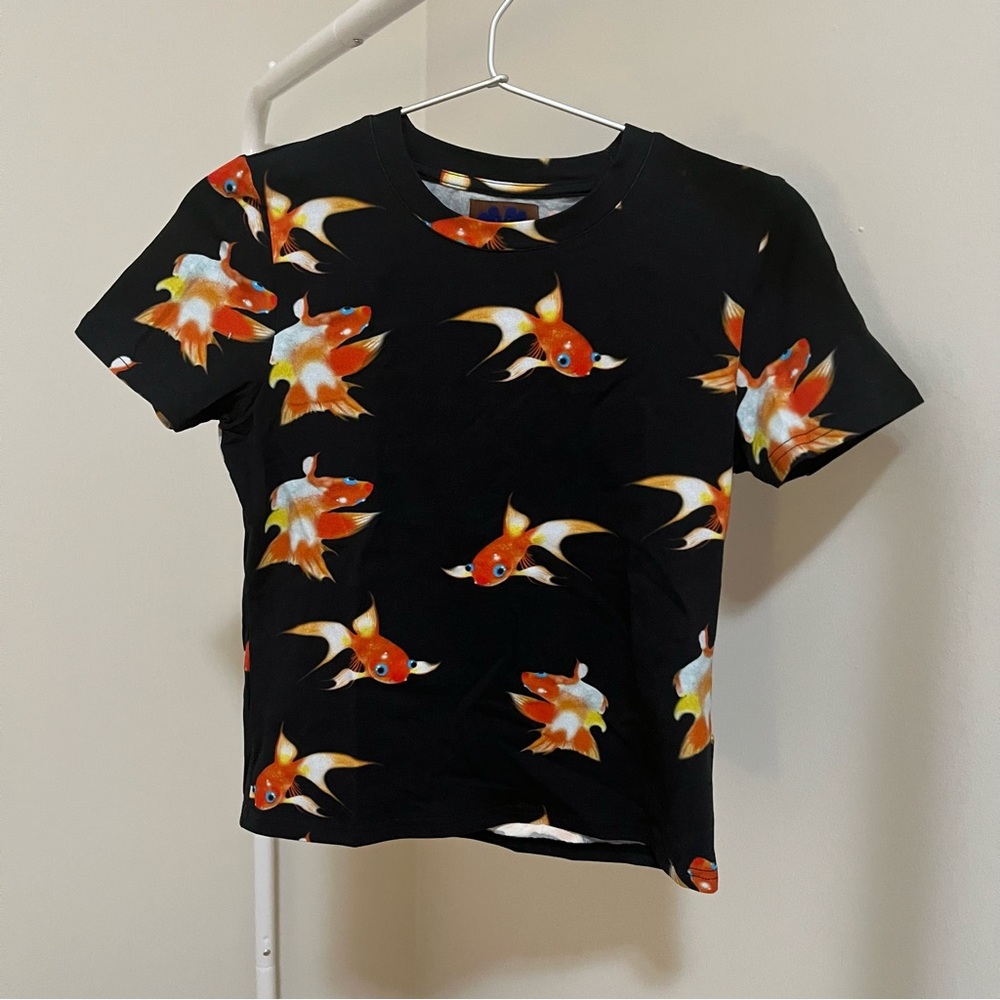 marc jacobs heaven fish baby tee